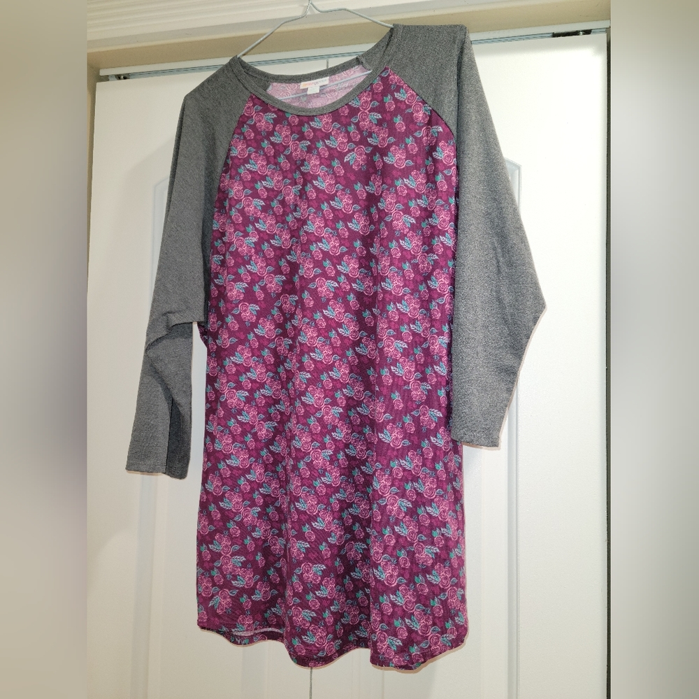 LulaRoe Randy Baseball Shirt